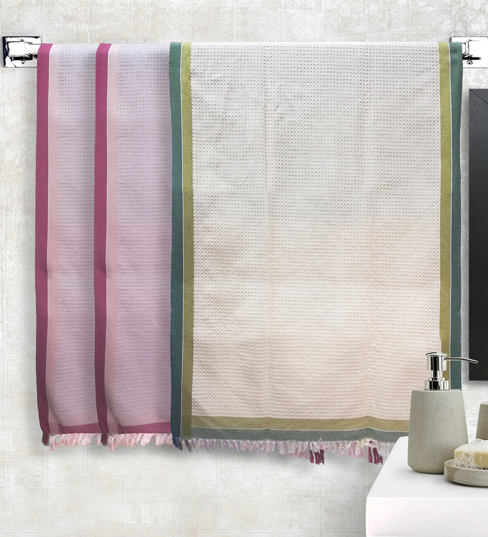 Multicolor 100% Cotton Solid 220 GSM Towels (set of 3)