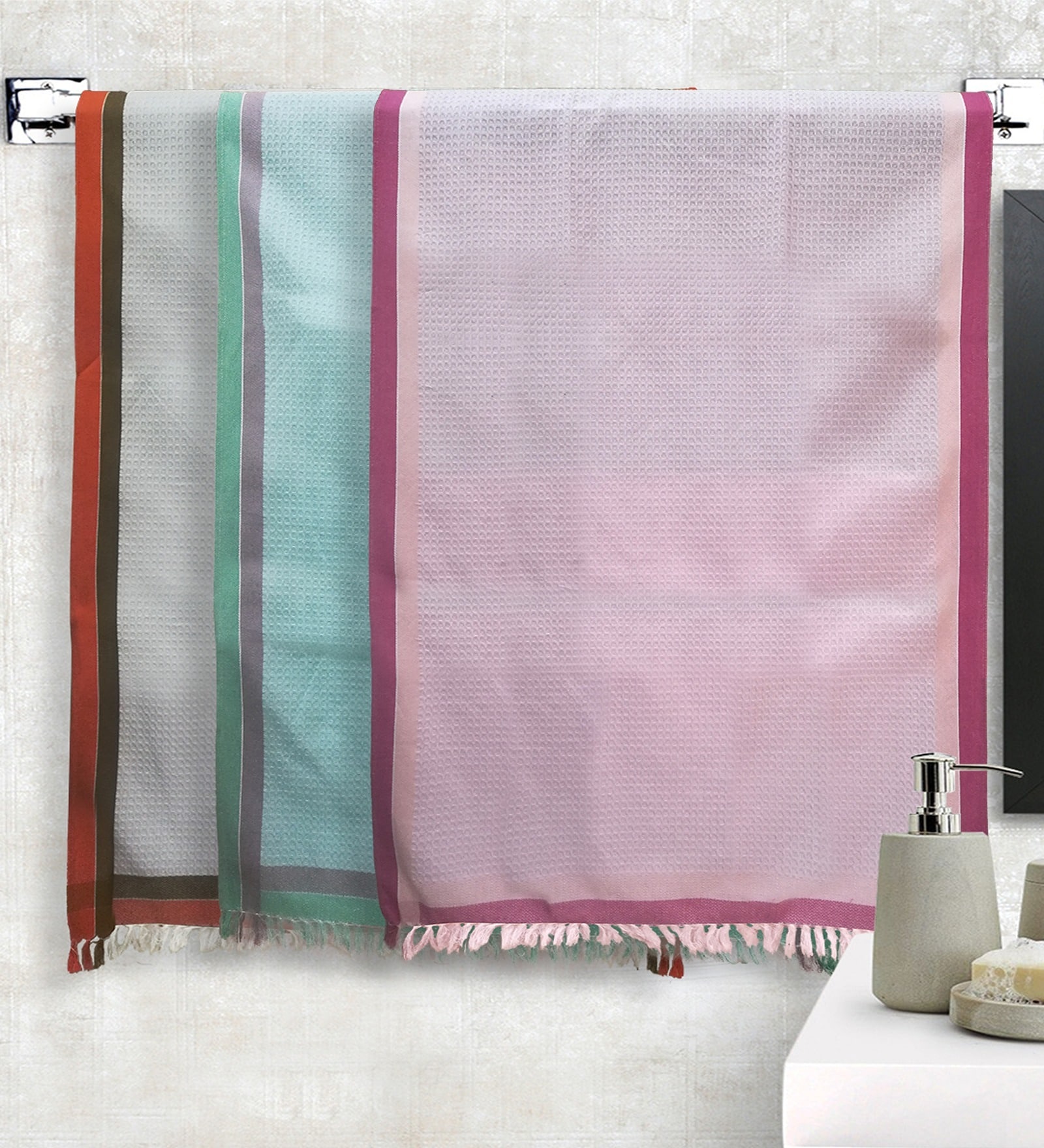 Multicolor 100% Cotton Solid 220 GSM Towels (set of 3)