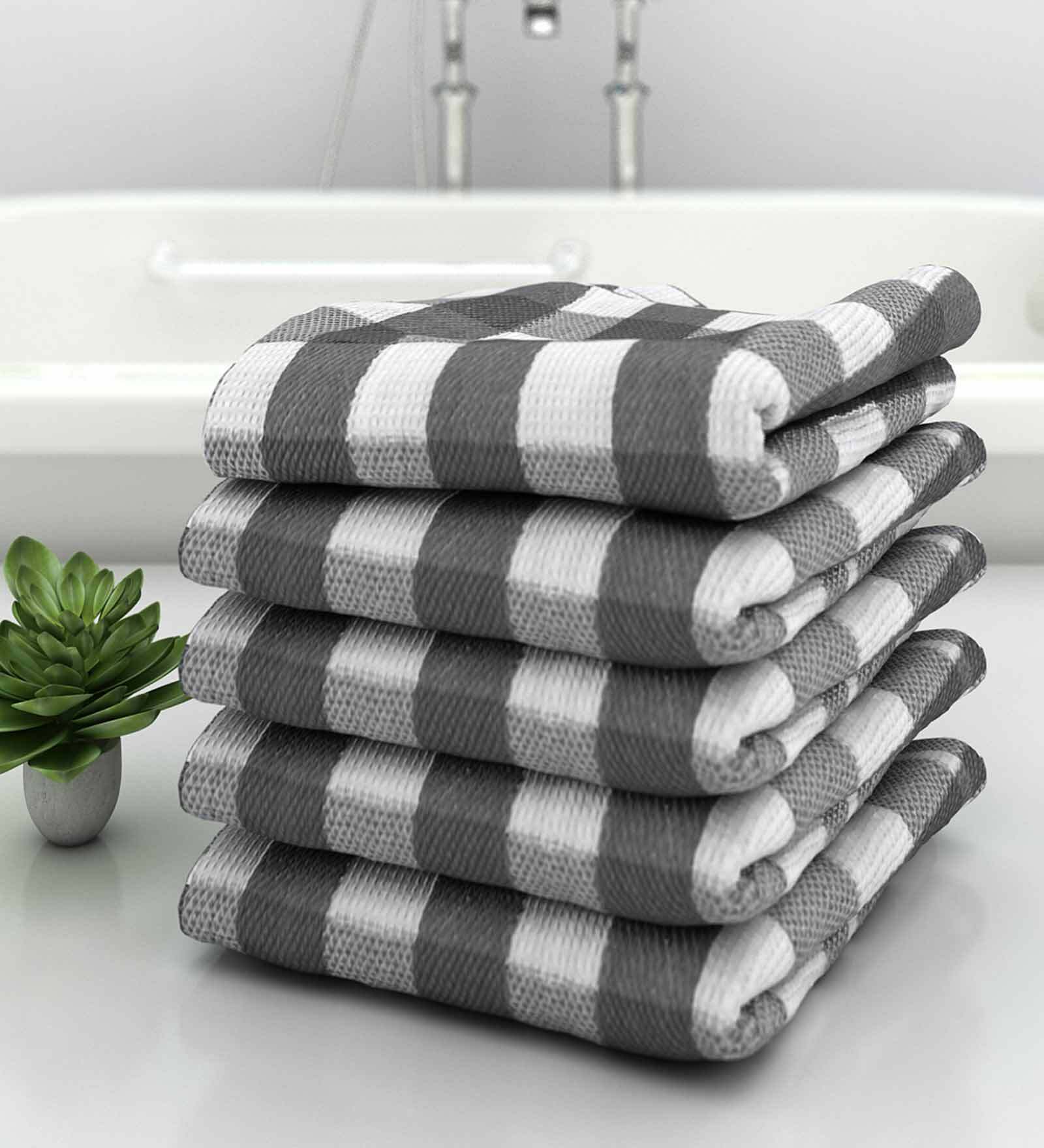 Grey Patterned 210 GSM Cotton Bath Towels (Set of 5)
