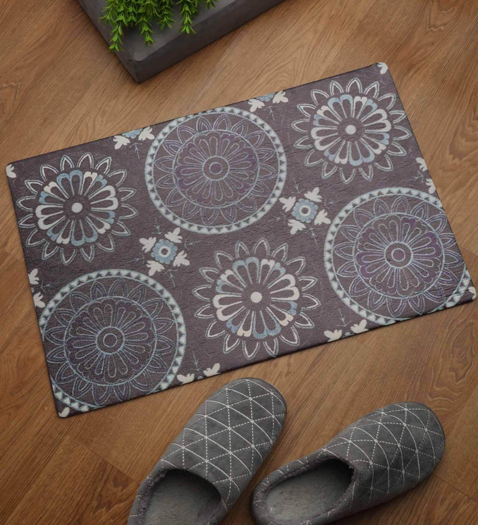 Multicolor Traditional PVC 16 x 24 Inches Anti Skid Door Mat