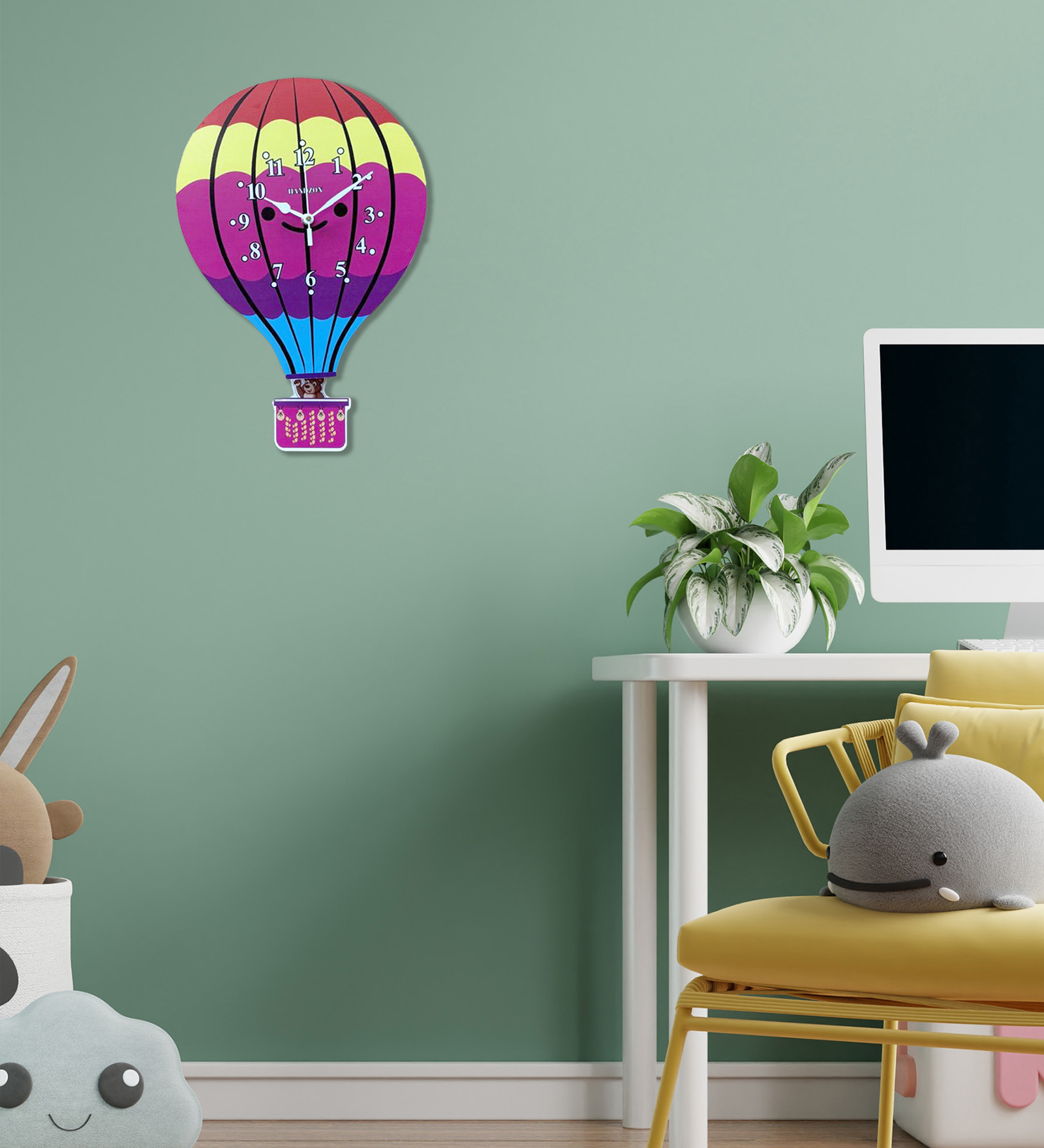 Multicolor Acrylic Hot Air Balloon Pendulum Clock Multicolor Acrylic Hot Air Balloon Pendulum Clock
