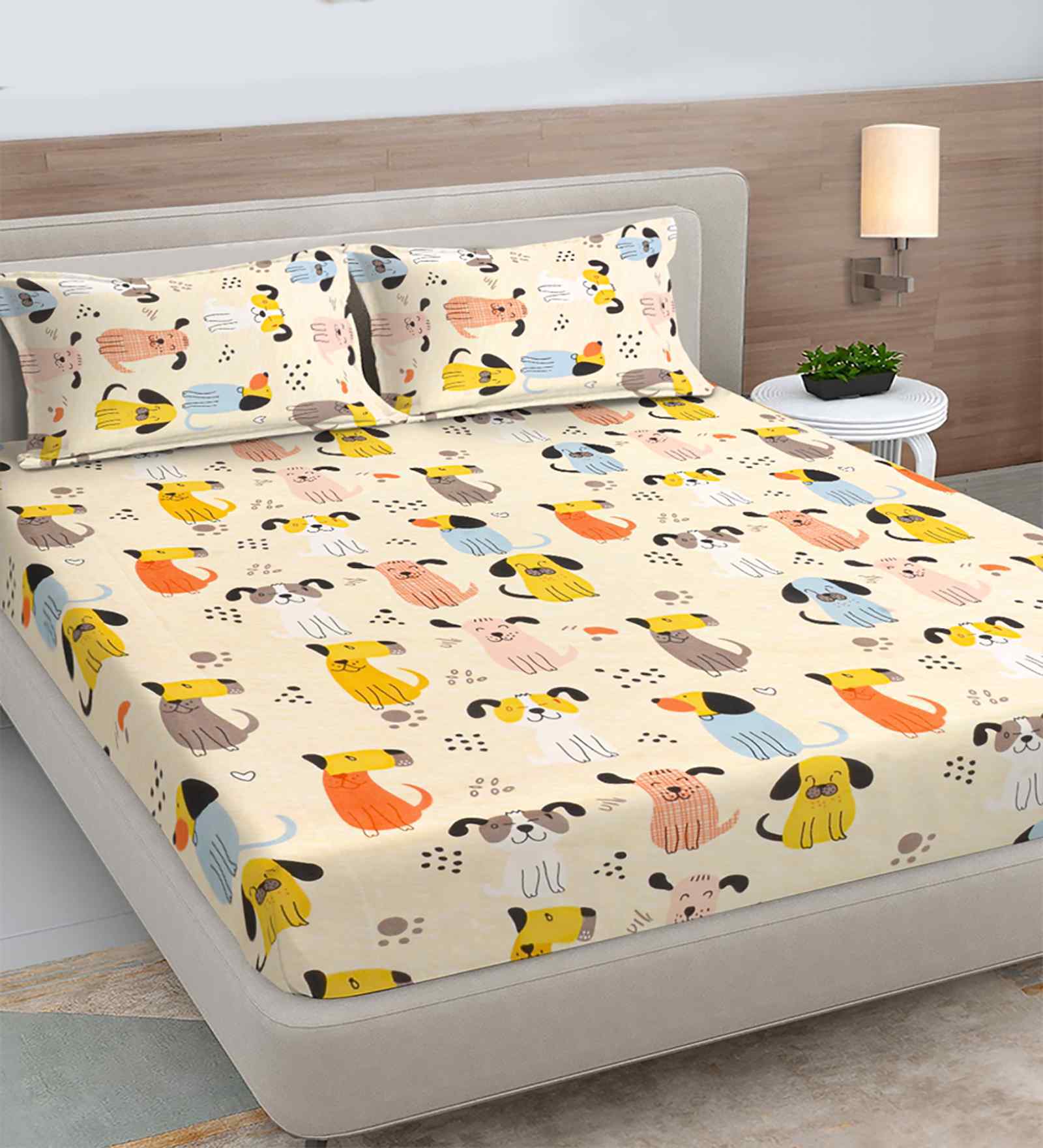 Orange Cartoon Print 300 TC Cotton Blend King Size Fitted Double Bedsheet with 2 Pillow Covers