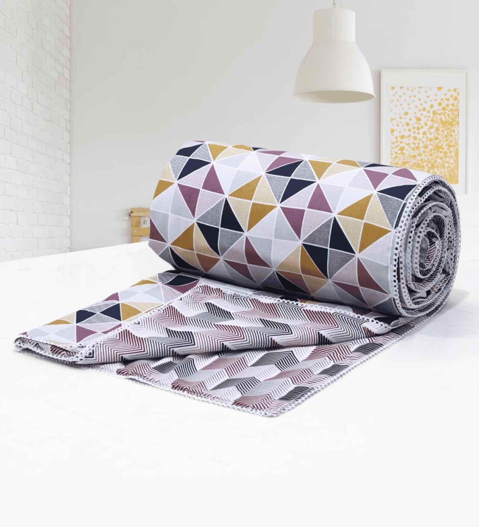 Multicolor Cotton Geometrical 144 TC Single Bed Dohar