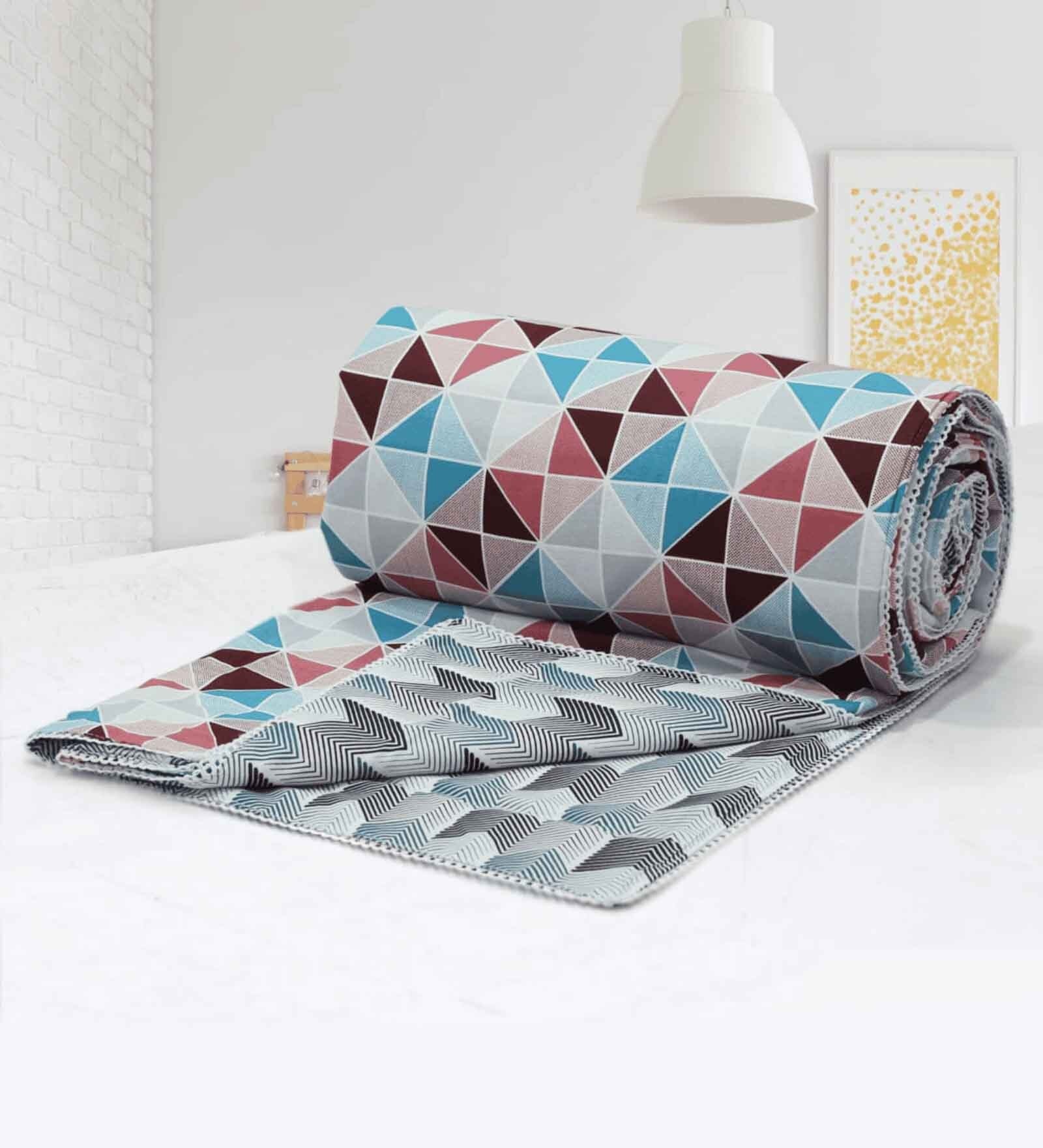 Multicolor Cotton Geometrical 144 TC Single Bed Dohar
