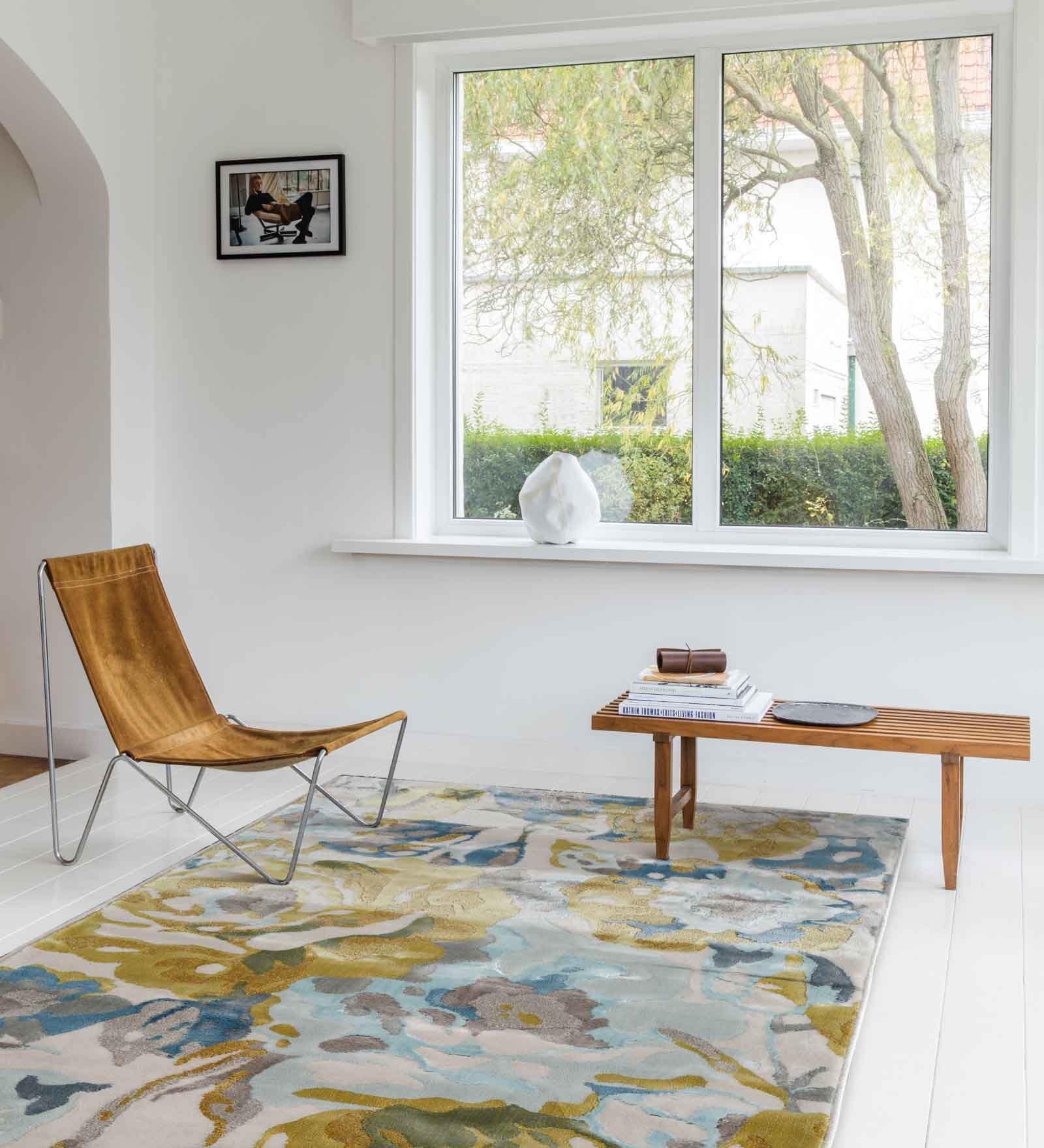 Multicolor Floral Polypropylene 4 ft x 6 ft Machine Made Carpet