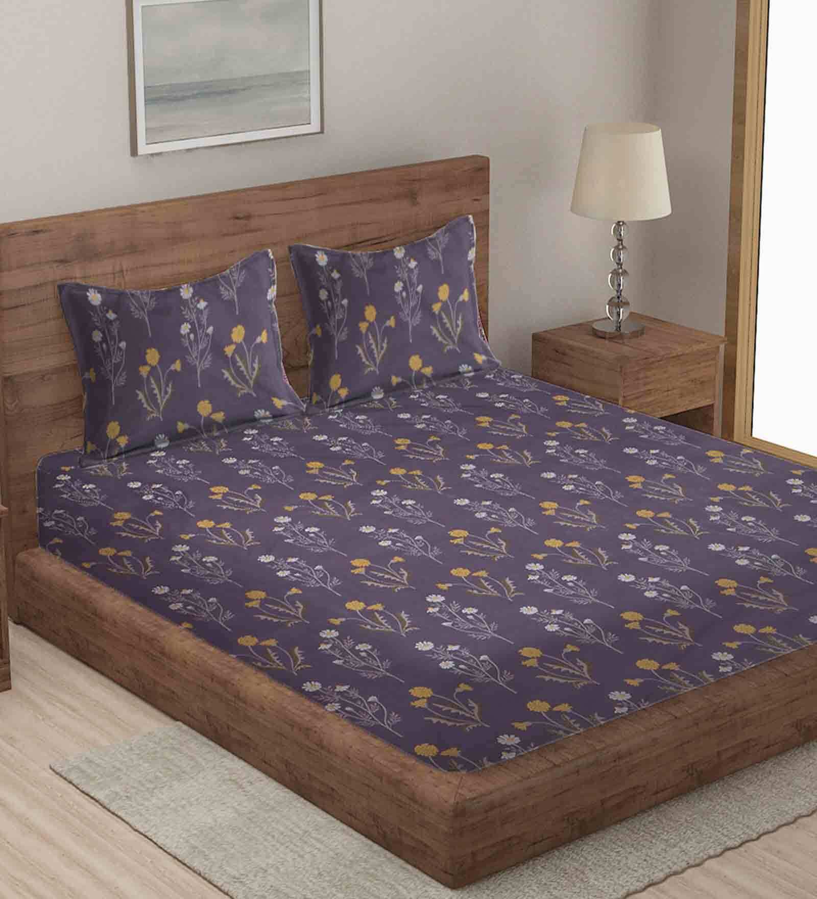 Multicolor Floral 210 TC Poly Cotton King Sized Bed Sheets with 2 Pillow Covers