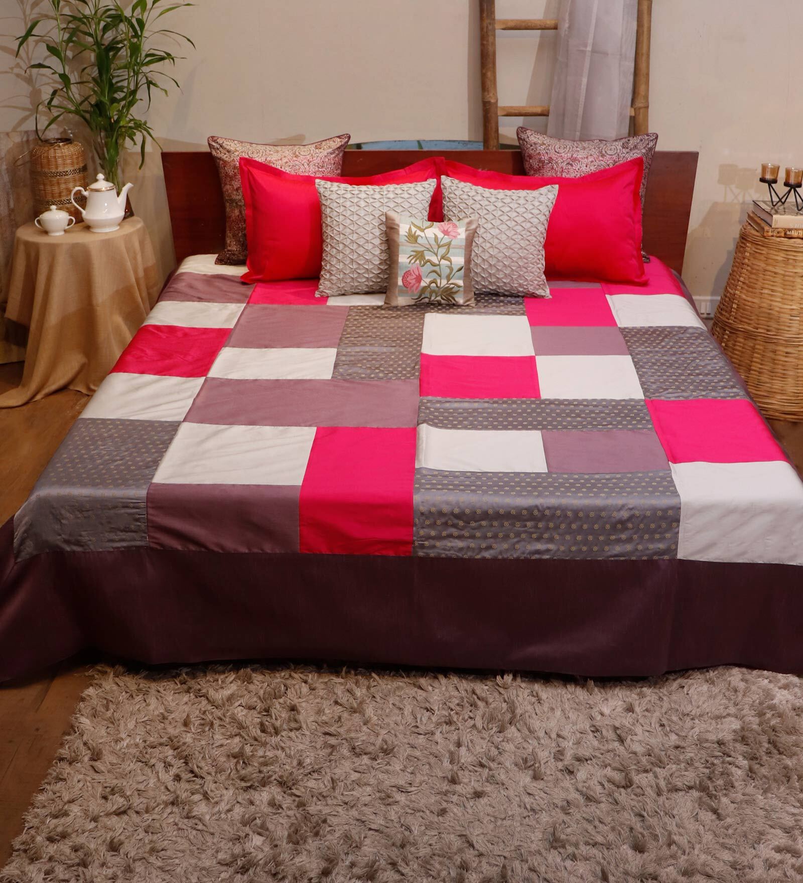 Buy Multicolor Checkered 240 TC Cotton Queen Sized Bed Sheets with 2 ...