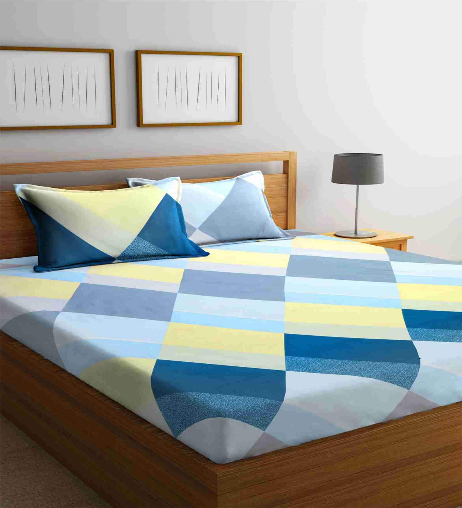 Multicolor Checkered 300 TC Cotton Blend King Sized Bed Sheets with 2 Pillow Covers