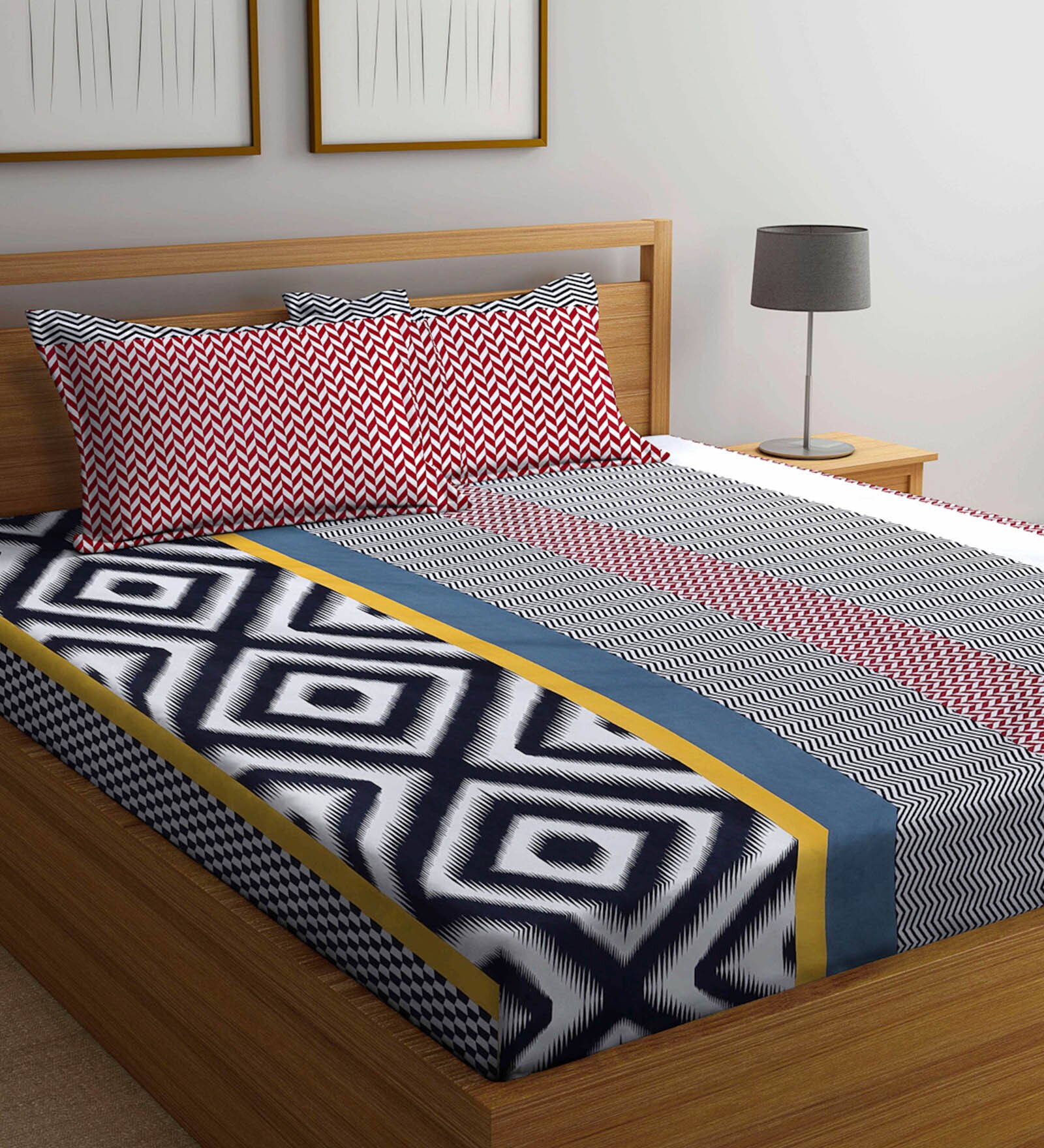 Multicolor Geometric 300 TC Cotton Blend King Sized Bed Sheets with 2 Pillow Covers