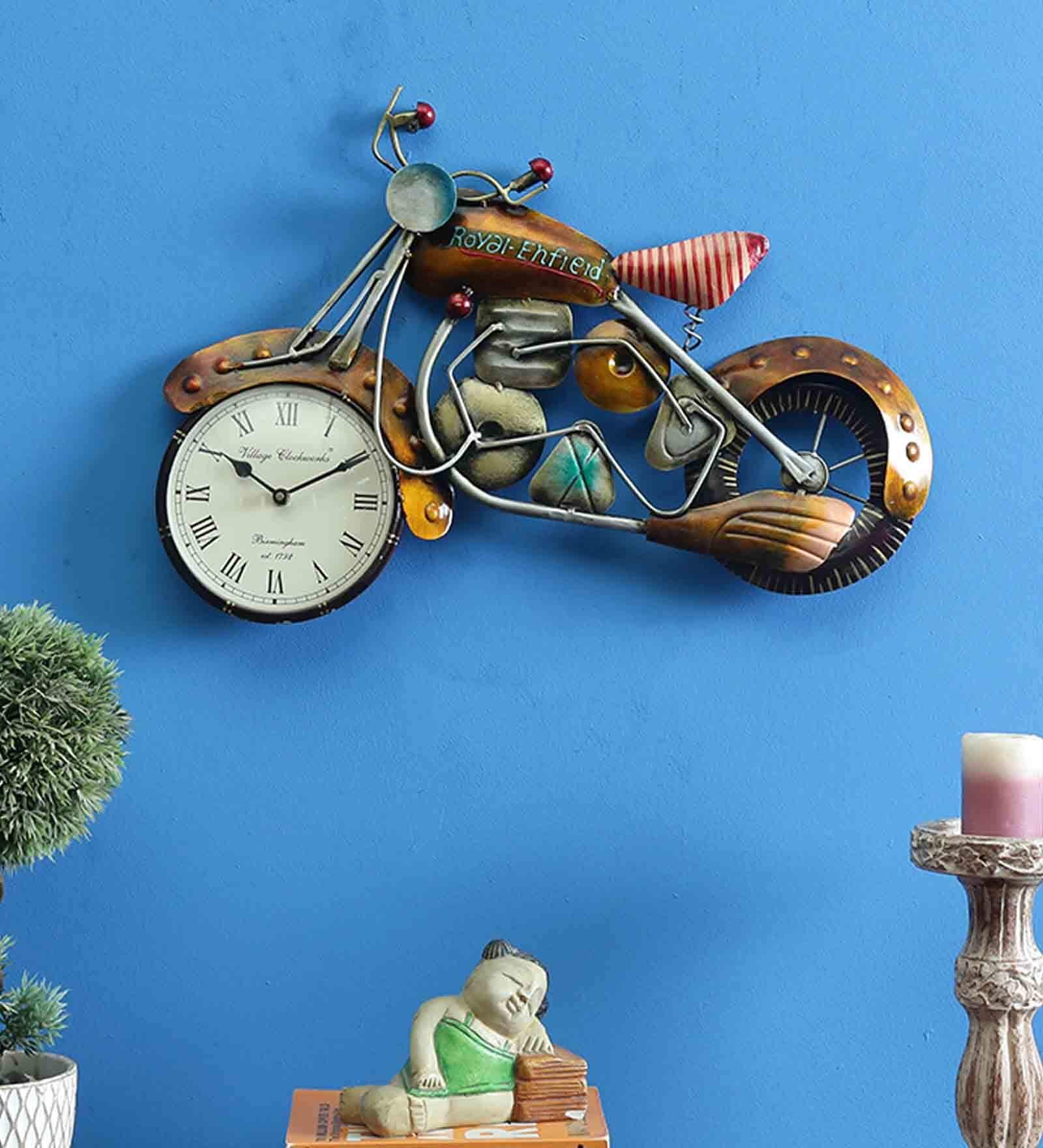 Multicolor Iron Analog Wall Clock