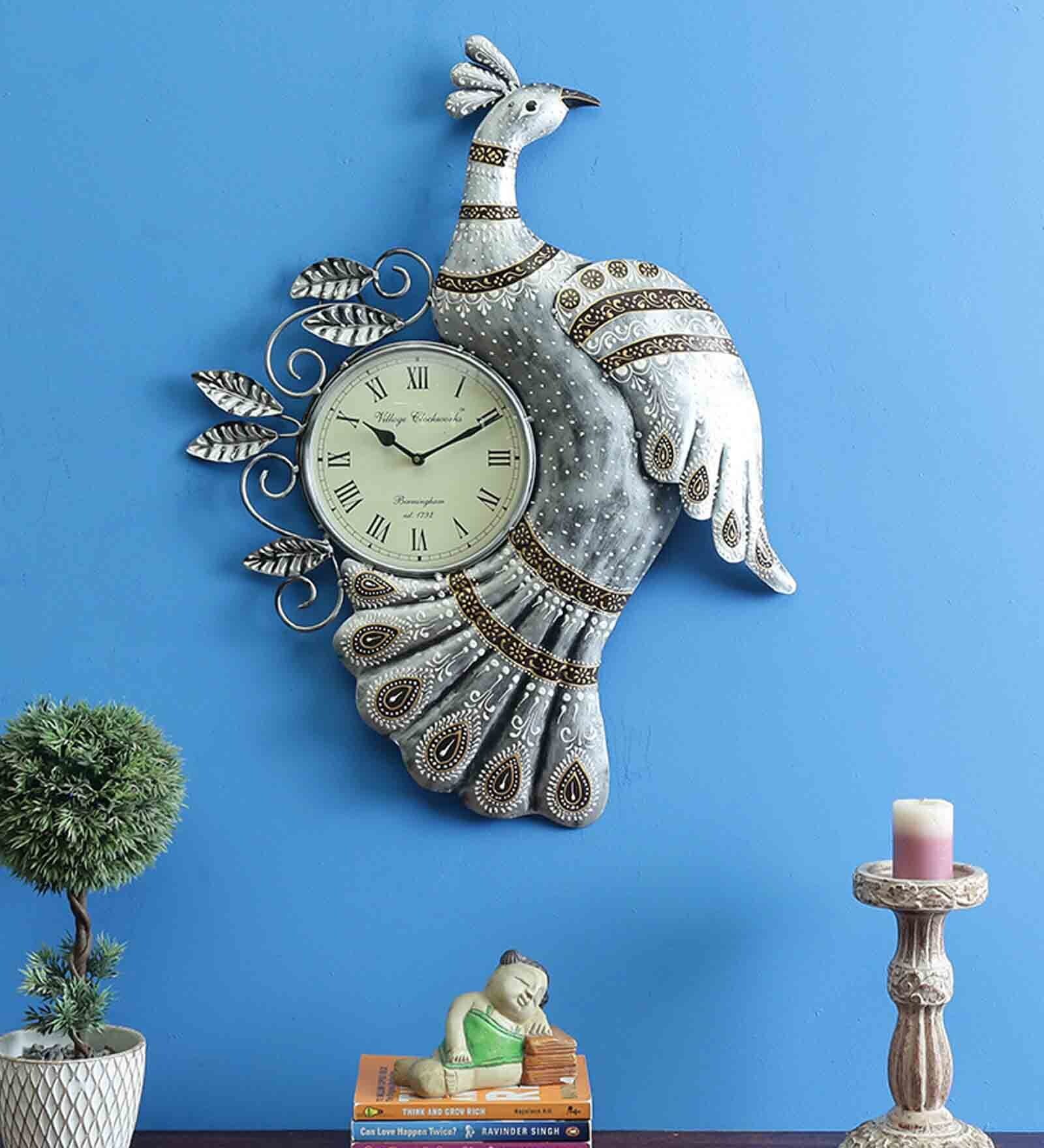 Multicolor Iron Traditional Wall Clock