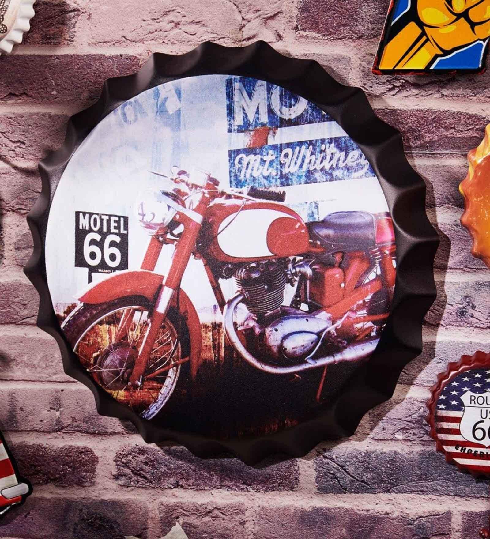 Multicolor Metal Motor Red Motel 66 Wall Decor