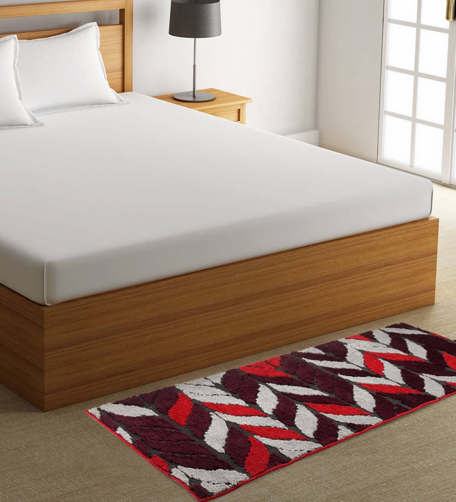 Red And Maroon Microfiber 55 x 22 Inches Machine Made Floor Runner