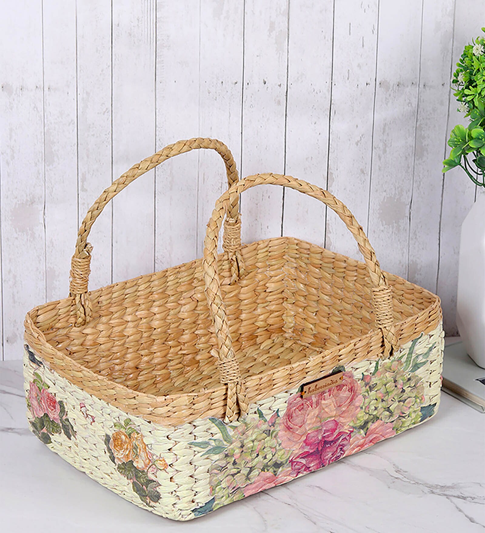 Multicolor Natural Fibre Large Gifting Fruit Basket