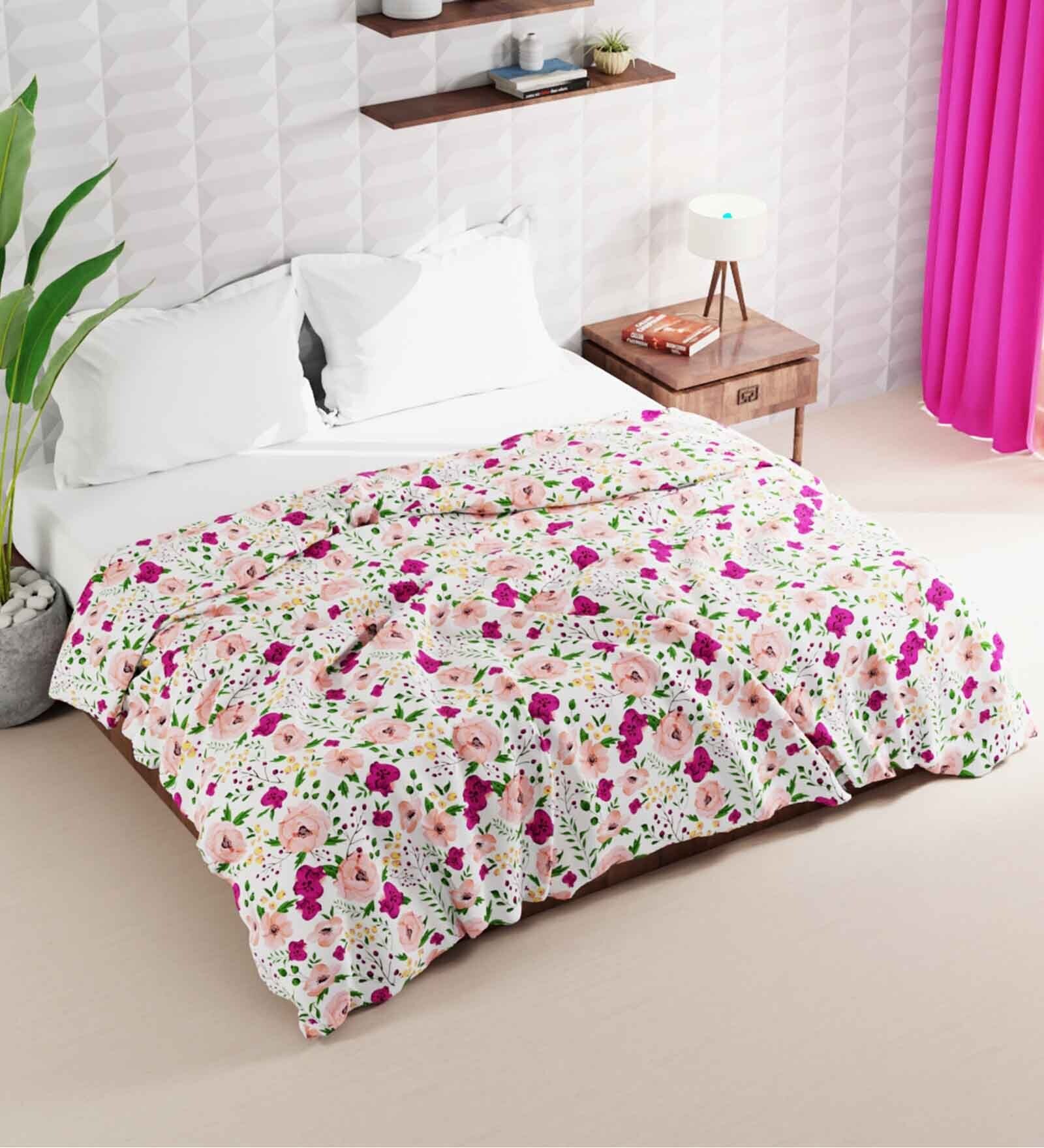 Multicolor Polyester 150 Mild Winter Double Bed Comforter