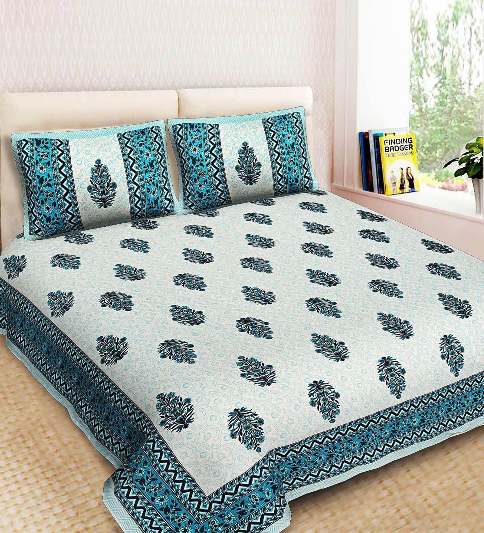 Green Traditional 144 TC 100% Cotton King Size Bedsheet With 2 Pillow Covers