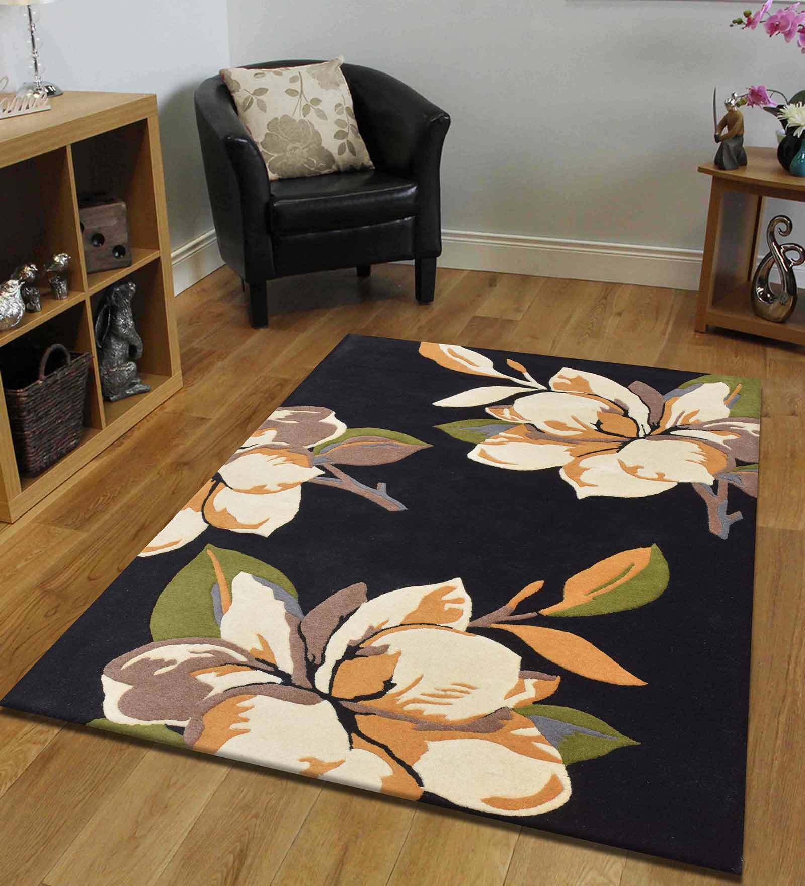 Black Wool Floral 6 ft x 9 ft Hand Tufted Carpet