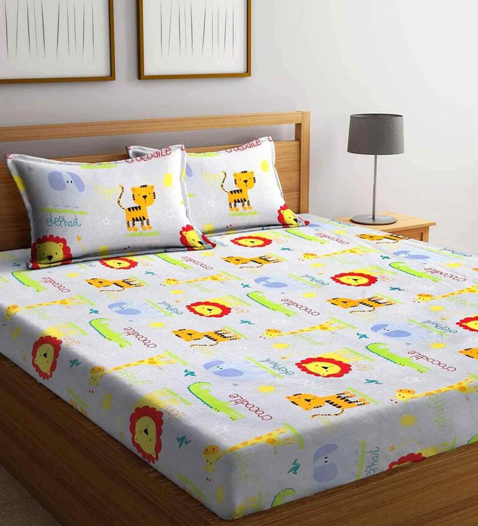 Multicolor Animal Theme 240 TC Cotton Queen Sized Kids Bed Sheet with 2 Pillow Covers