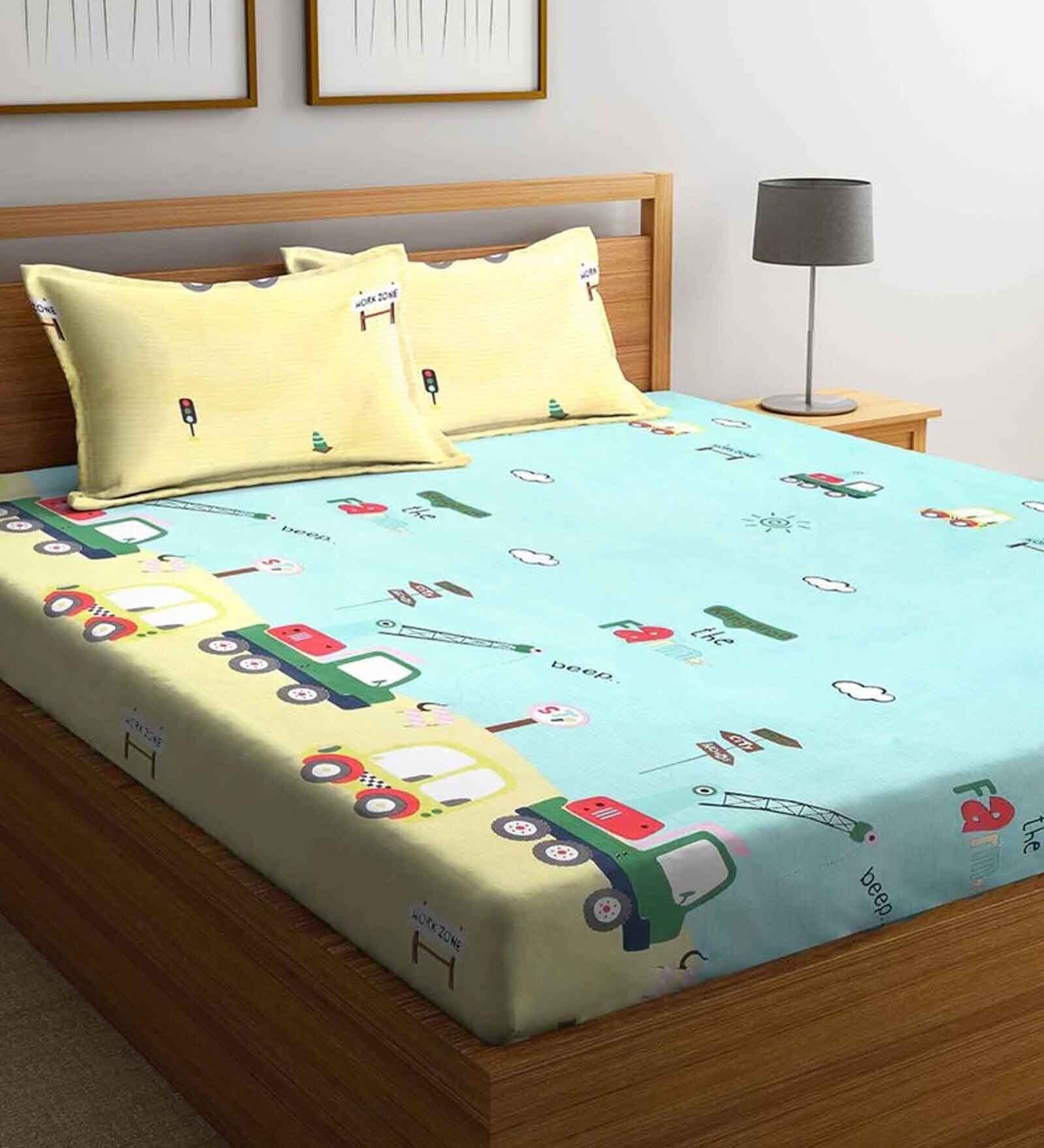 Multicolor Automobiles  240 TC Cotton Queen Sized Kids Bed Sheet with 2 Pillow Covers