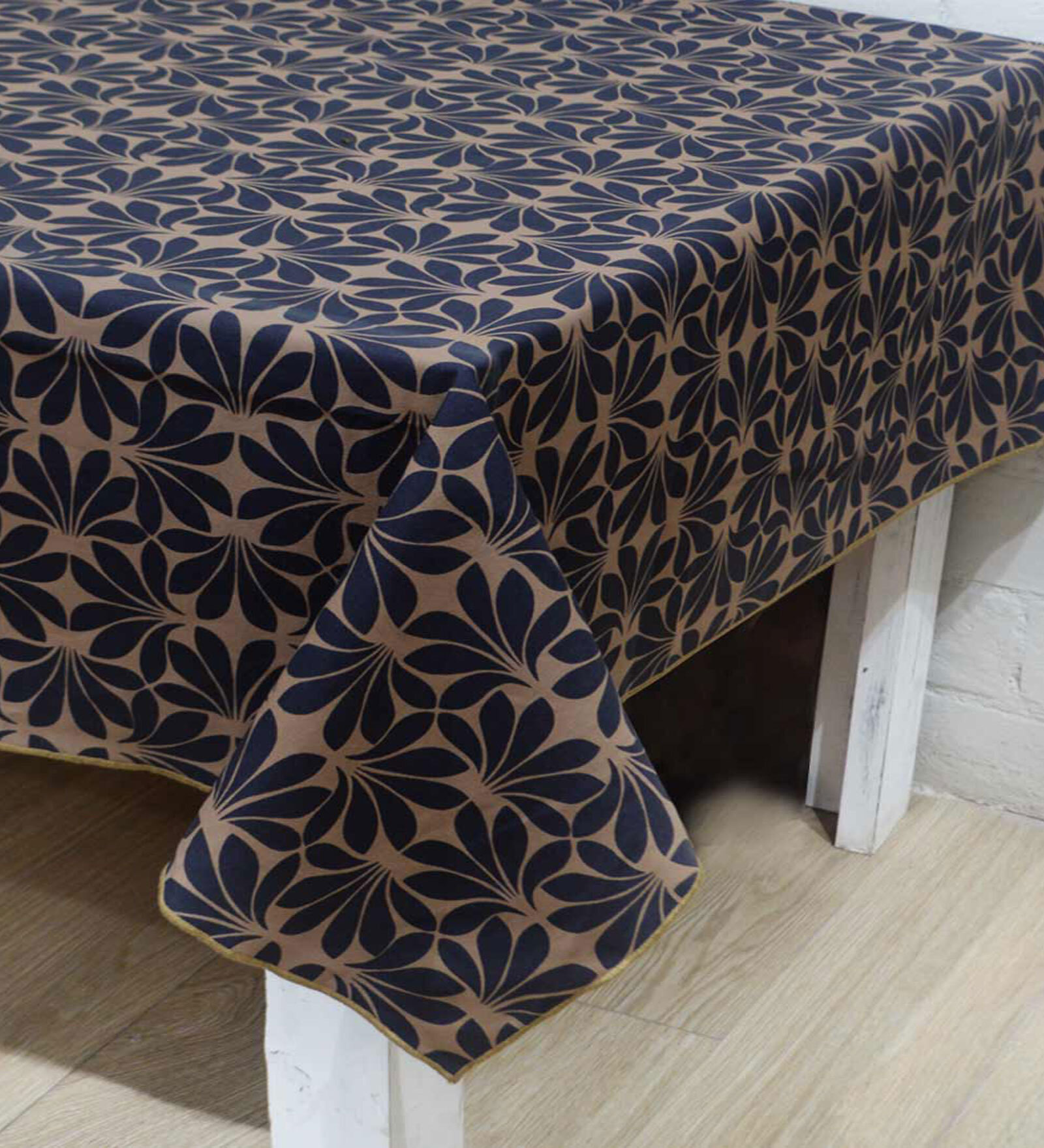 Jonathan (88x59) Brown & Blue Cotton Table Cloth