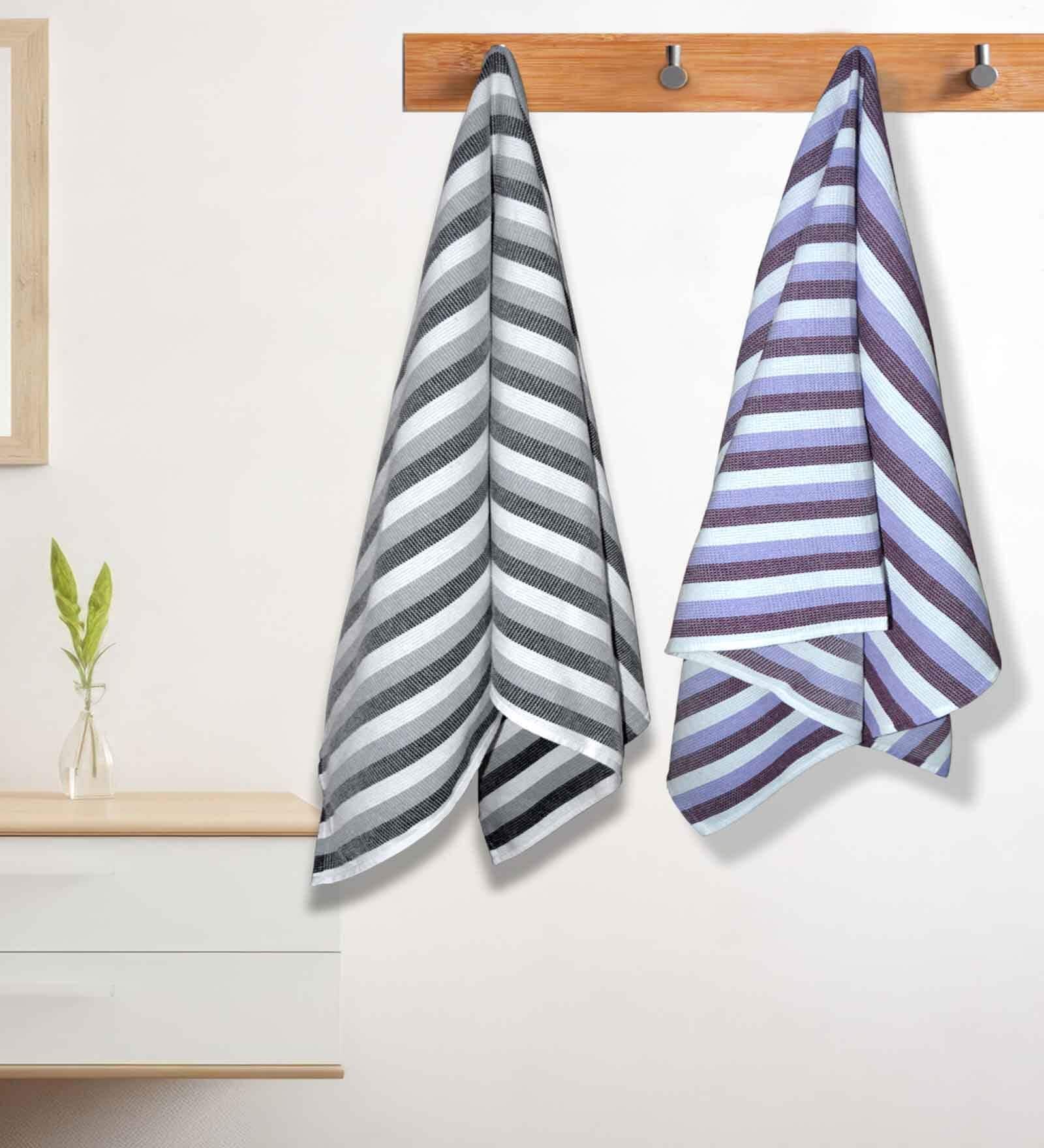 Multicolour Cotton Striped 220 GSM Bath Towels 2 Pc