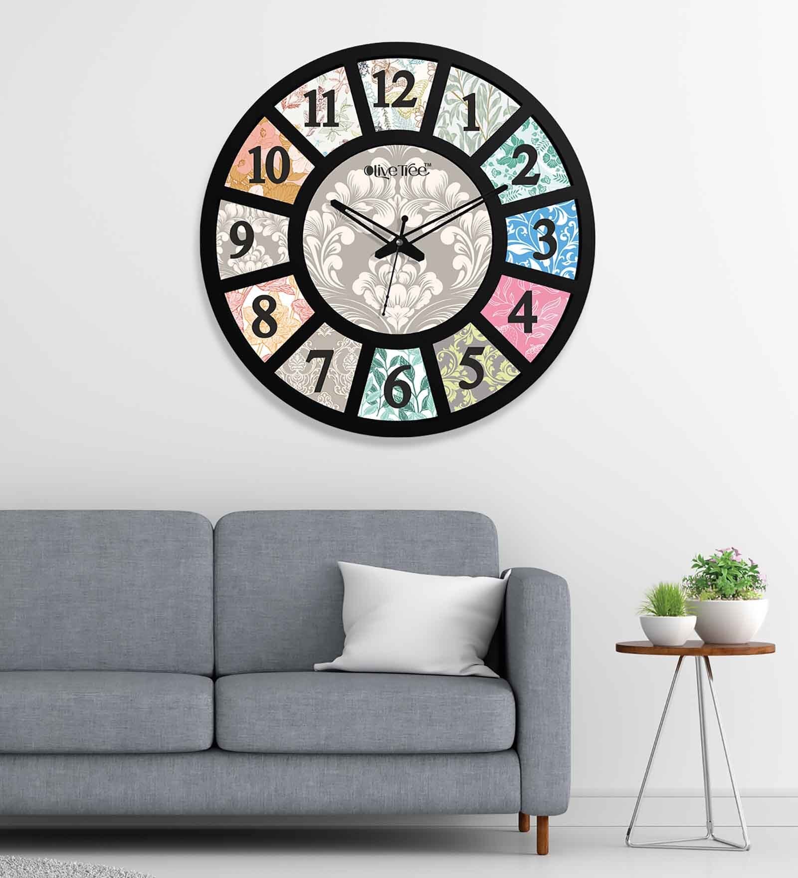 Canvas Multicolour Engineered Wood Wall Clock