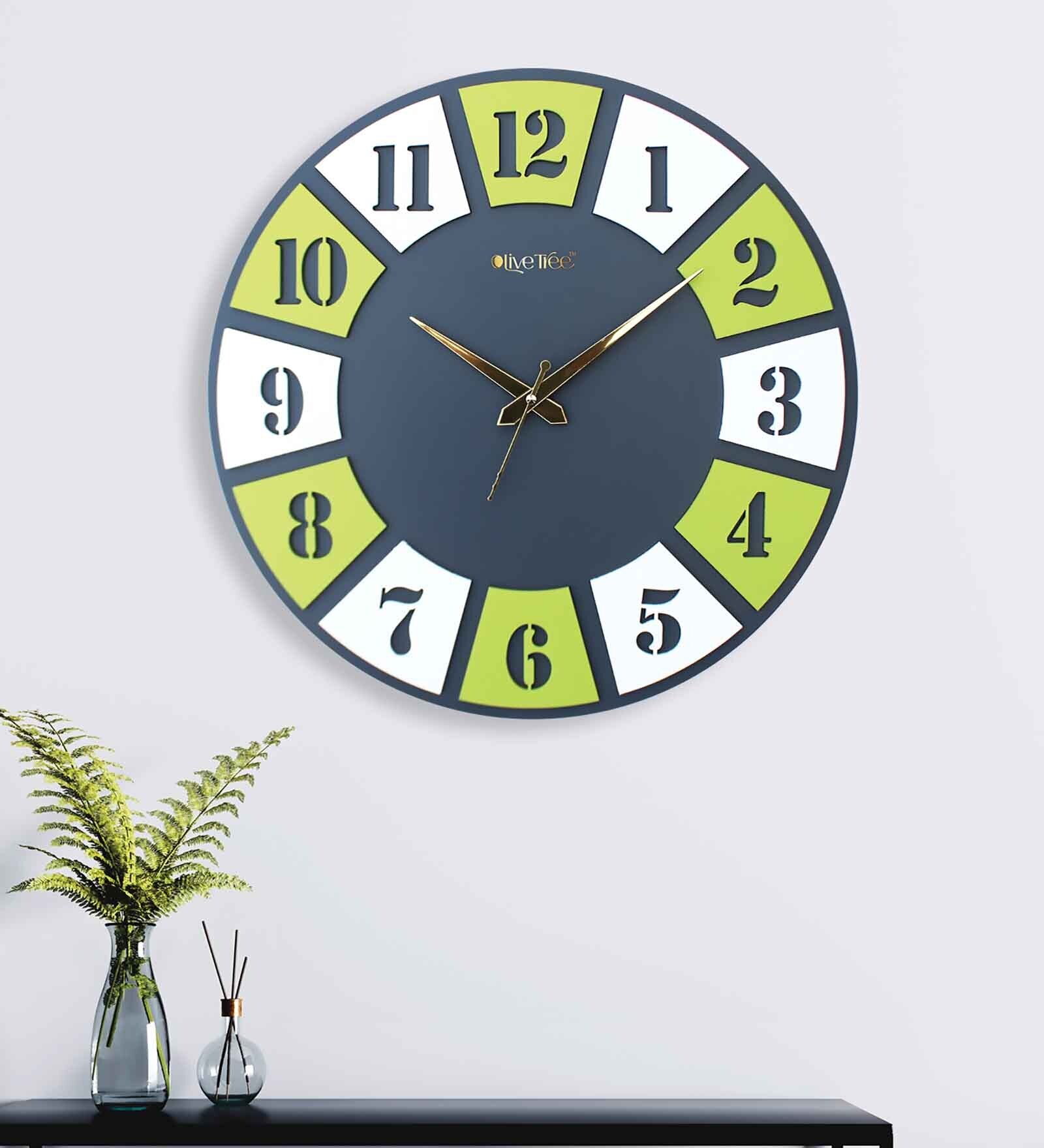 Almo Multicolour Engineered Wood Wall Clock