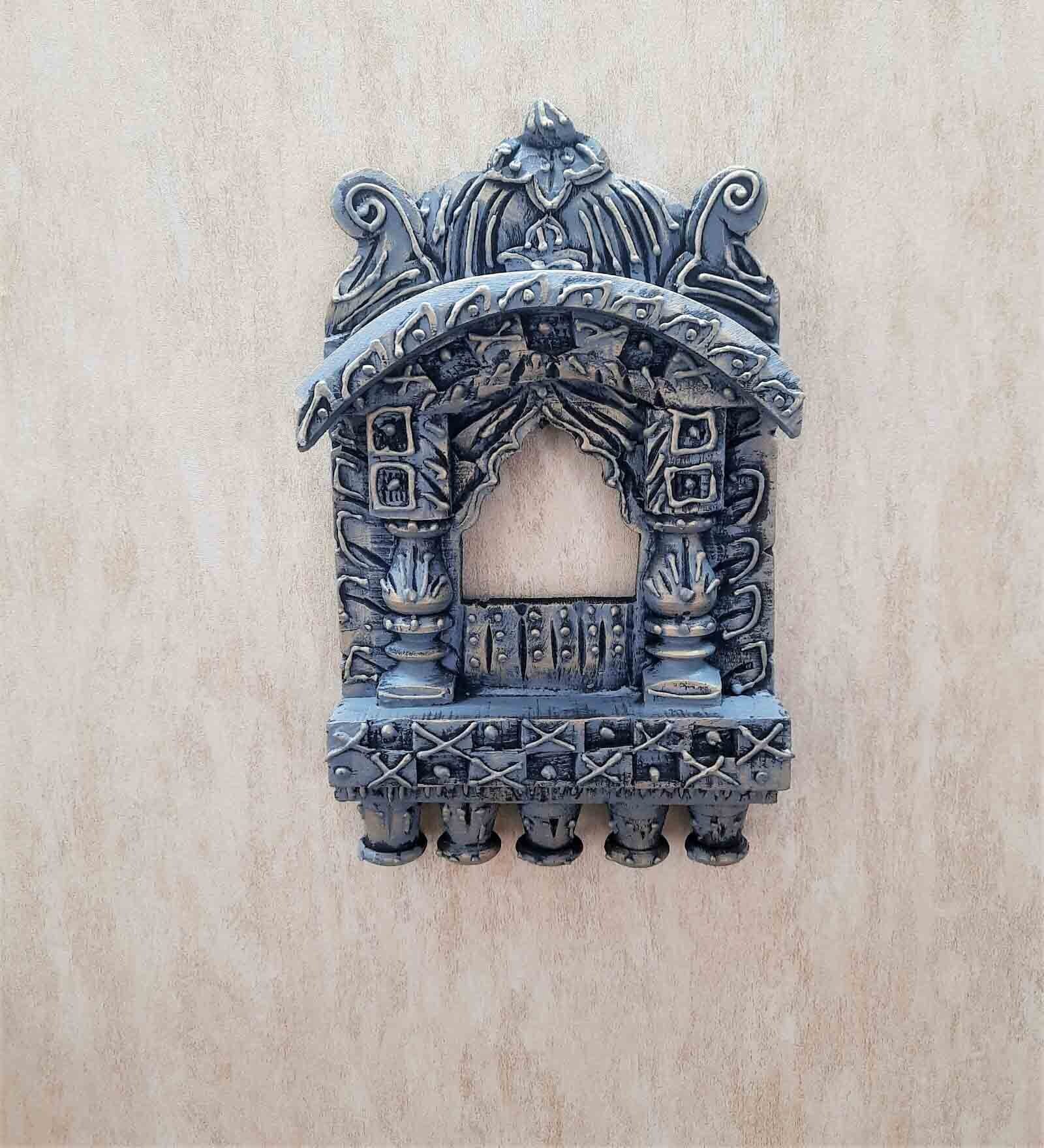 Multicolour Wood Jharoka