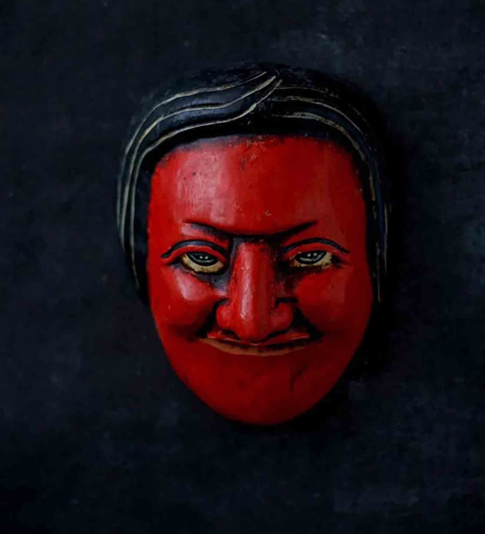 Red Wooden Supreme Himalayan Wall Mask