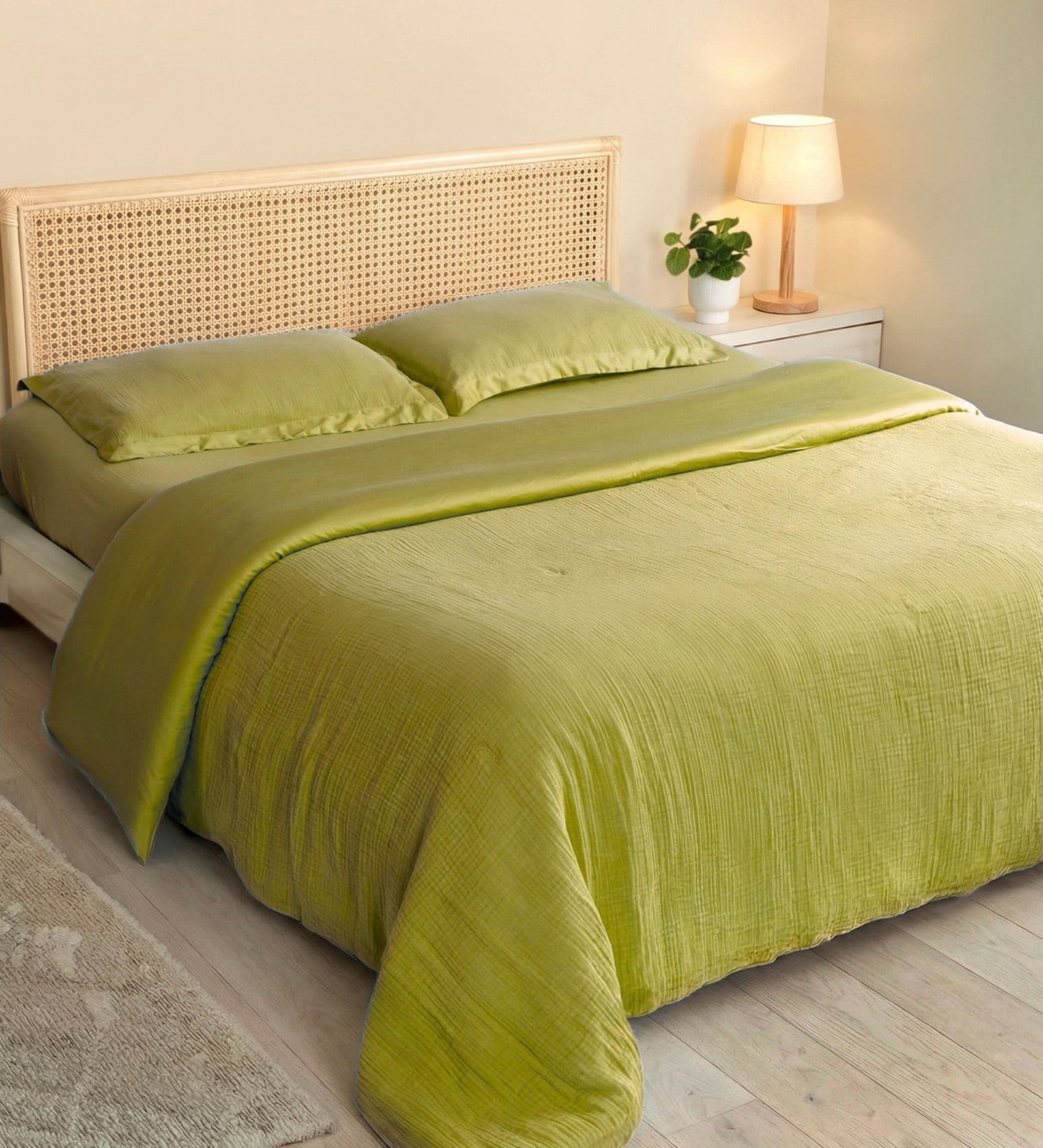 Olive Green Muslin 4 Layer King Duvet With Tulip Embroidery