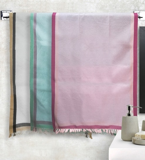 Multicolor 100% Cotton Solid 220 GSM Towels (set of 3)
