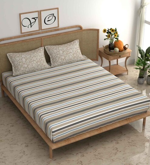 Multicolor Stripes 210 TC Microfiber King Bedsheet With 2 Pillow Covers