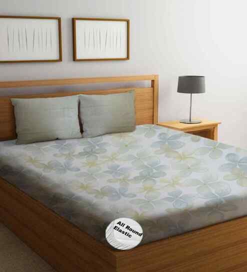 White Floral 300 TC Glaze Cotton Fitted Bed Sheet Super King with 2 Pillow Covers Essential Collection