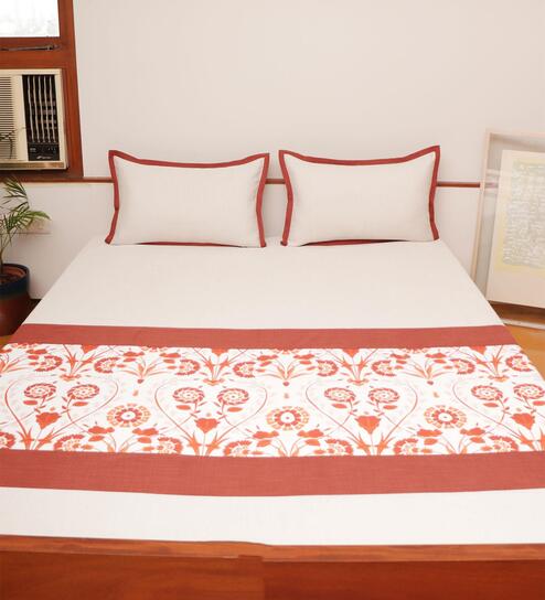 Orange & White Floral 800 GSM Cotton 3 Pieces Bedding Set