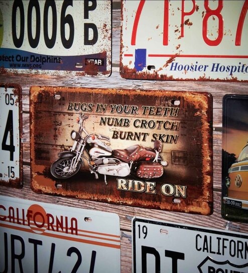 Multicolor Metal Motor Ride On Wall sticker