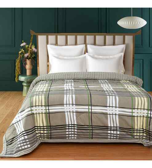 Multicolor Microfiber Checkered 180 GSM Double Size Reversible Comforter