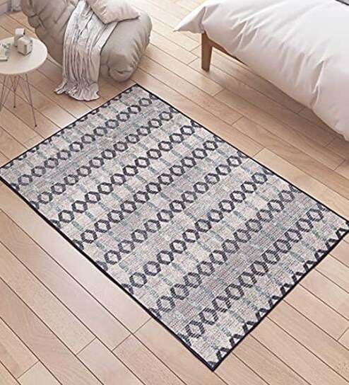 Grey Polyester Abstract 5 x 7 Feet Machine Made Carpet