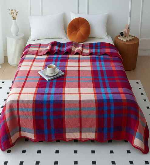 Multicolor Wool Geometric 210 GSM Double Bed woolen blanket