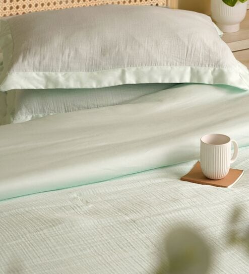 Aqua Green Muslin 4 Layer King Duvet With Tulip Embroidery