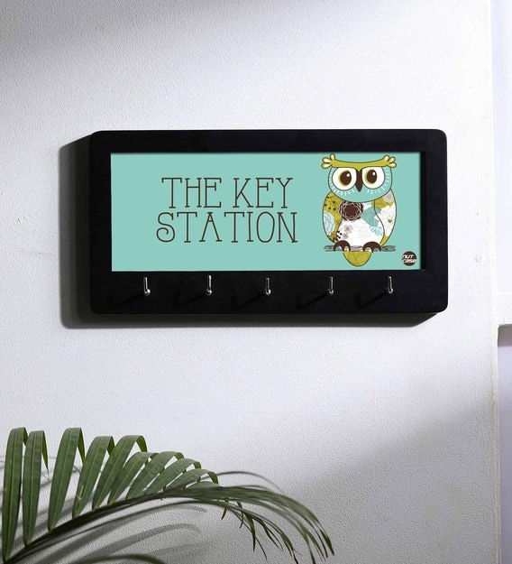 mounted key holder