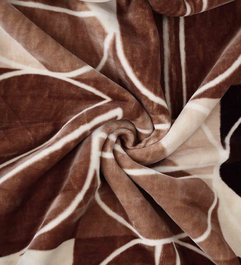 Buy Multicolor Wool Geometric 850 GSM Double Bed Blanket by Klotthe