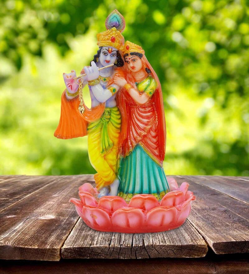 radha krishna idol in bedroom