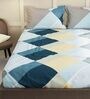 Multicolor Geometric 152 TC Microfiber Queen Sized Bed Sheets with 2 Pillow Covers