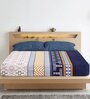 Multicolor Geometric 300 TC Cotton Blend King Sized Bedsheet With 2 Pillow Covers