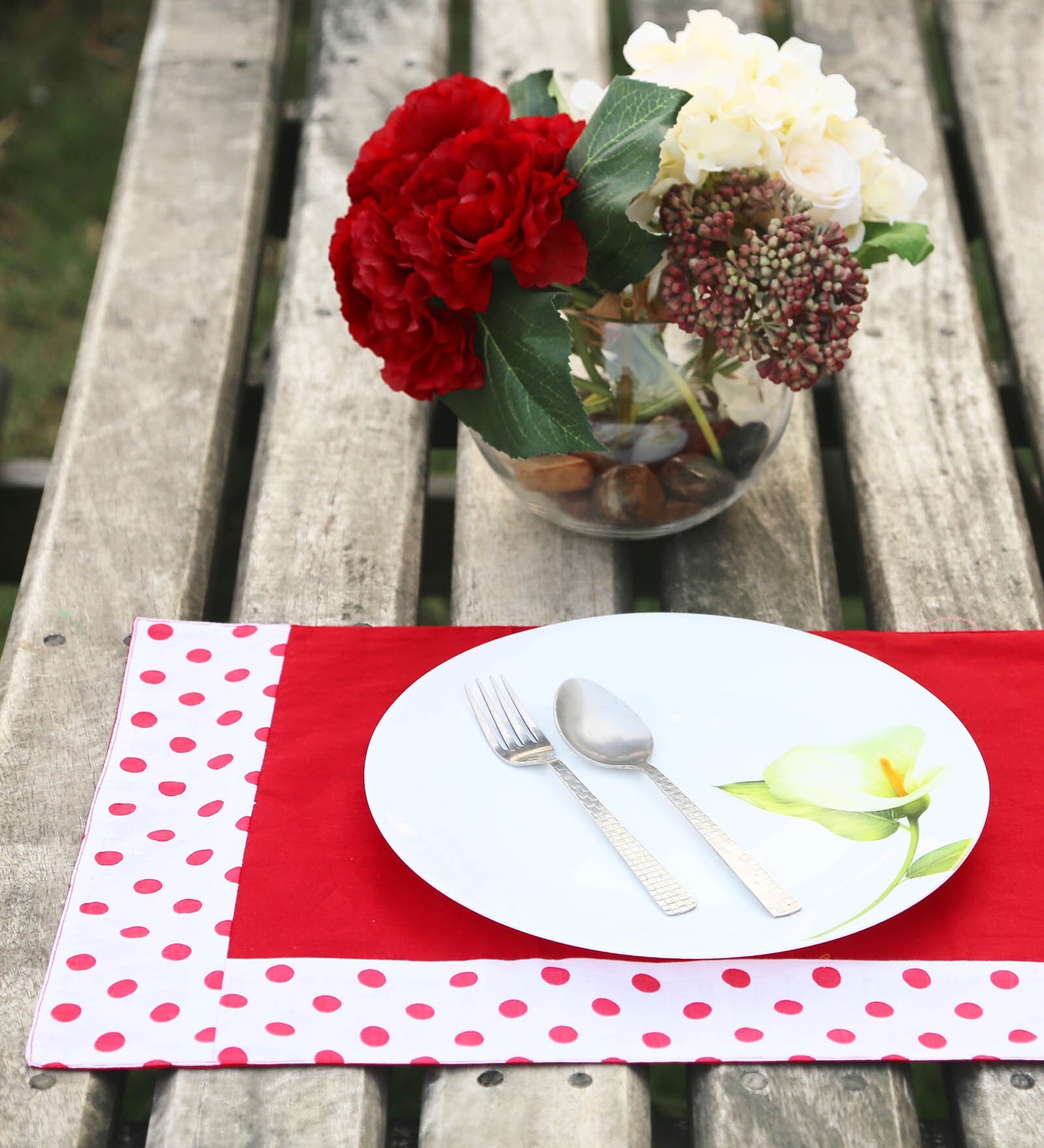 Buy My Gift Booth Red Cotton Placemats Set of 6 at 30 OFF by My gift