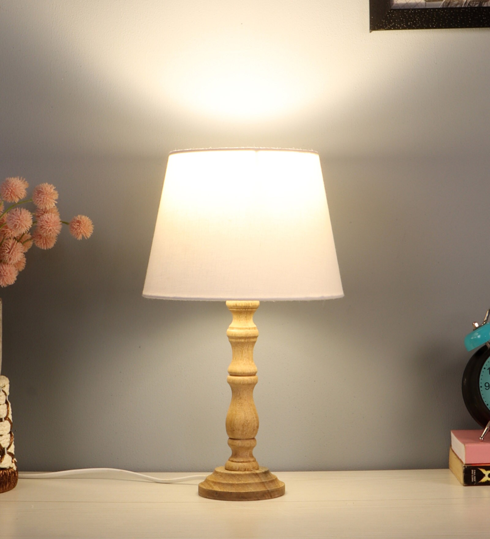 Natural Iron & Cloth Shade Tablel Lamp with Natural Base