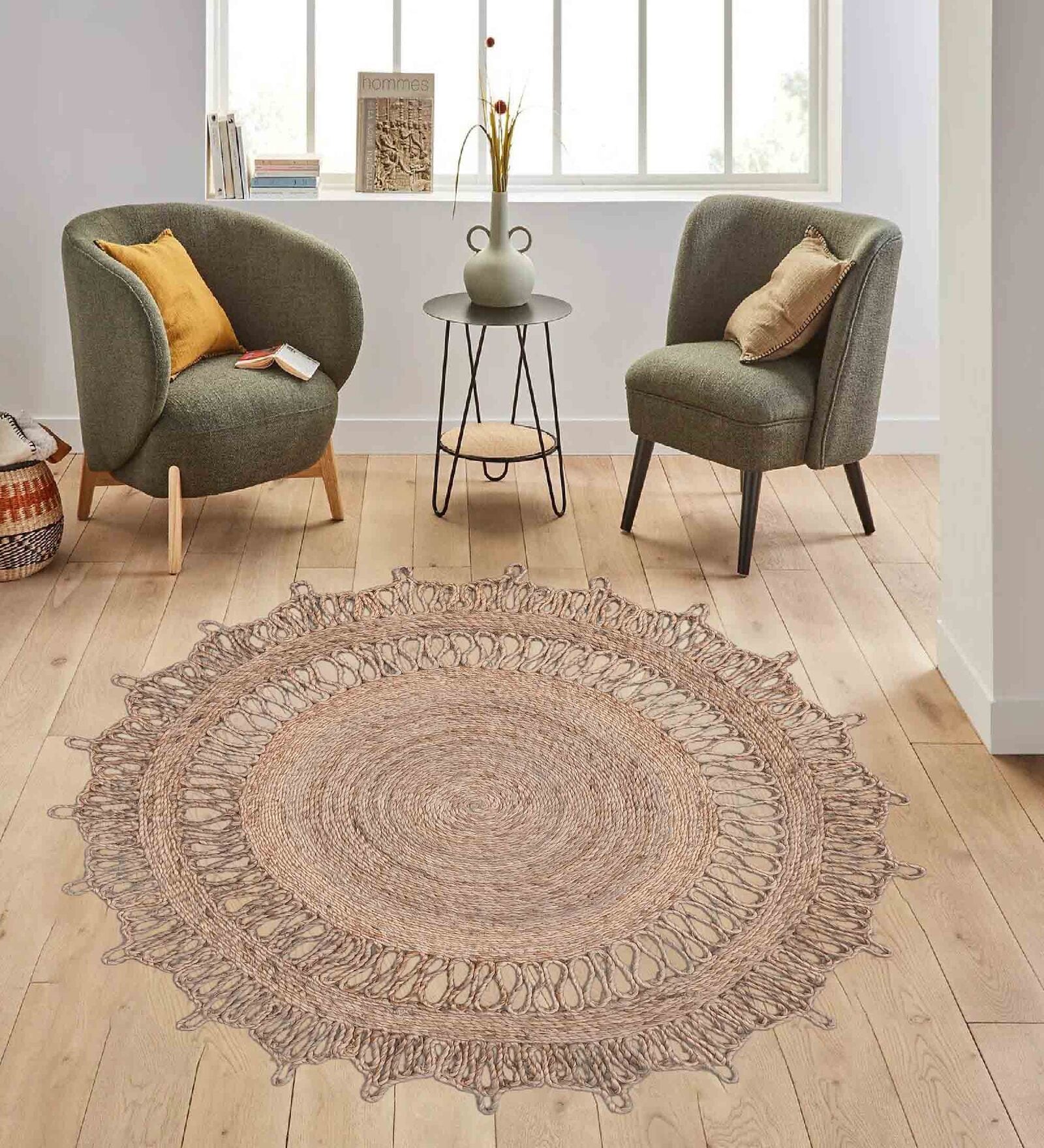 Beige Floral Jute 3 ft x 3 ft Hand Woven Round Carpet