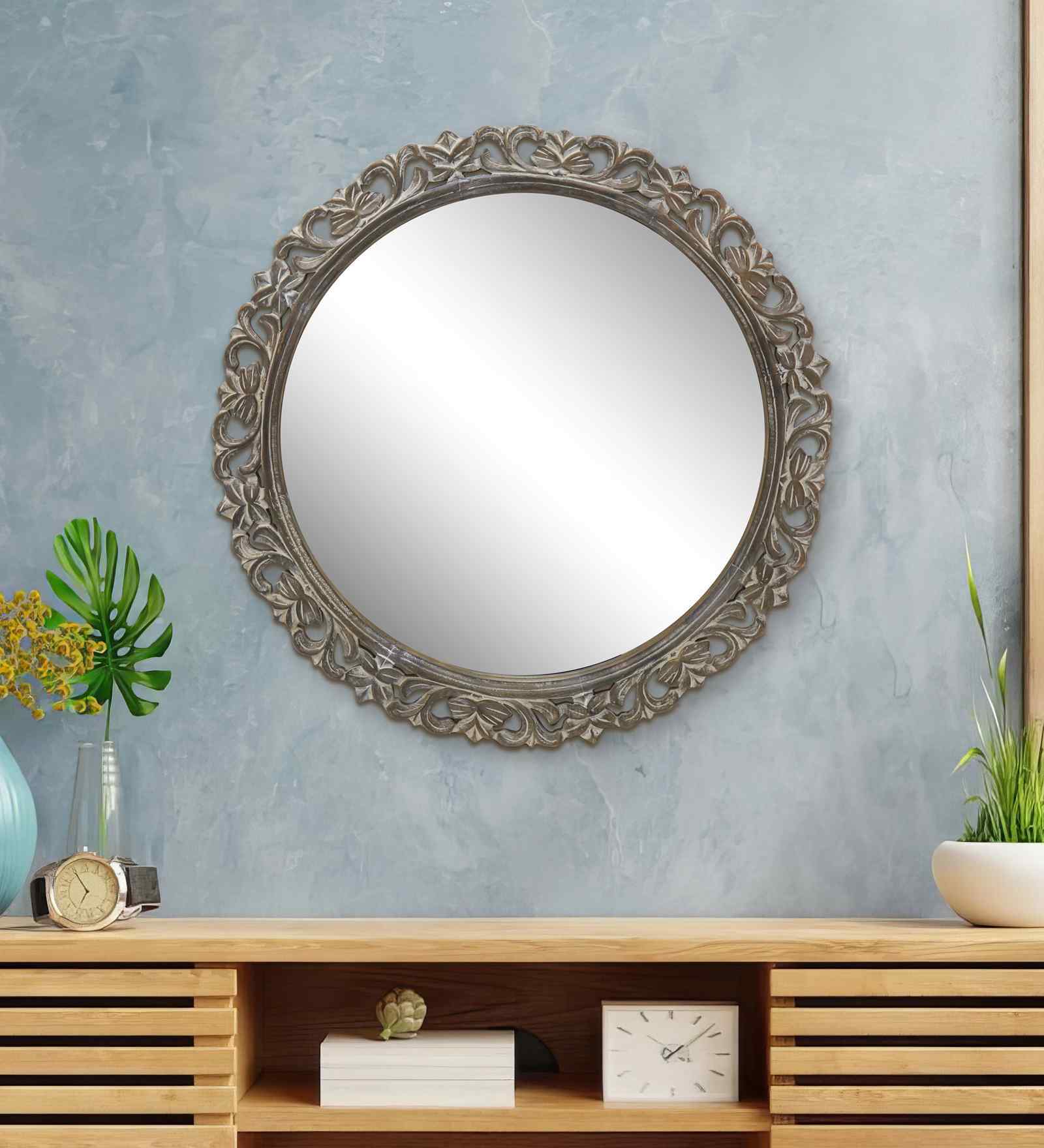 Natural Round Metal Wall Hanging Mirror
