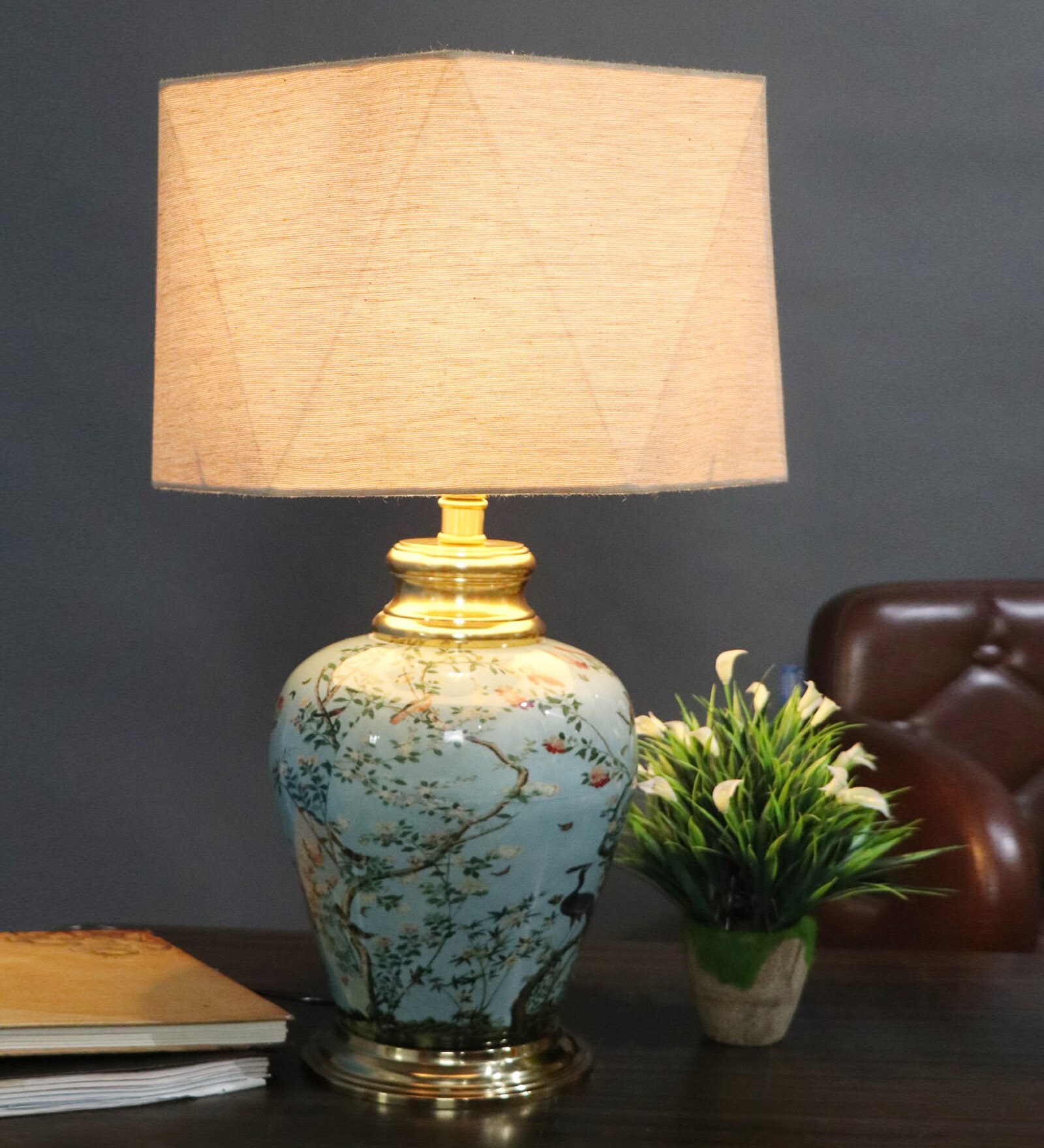 Natural Touch Table Lamp with Diamond shaped Beige Shade