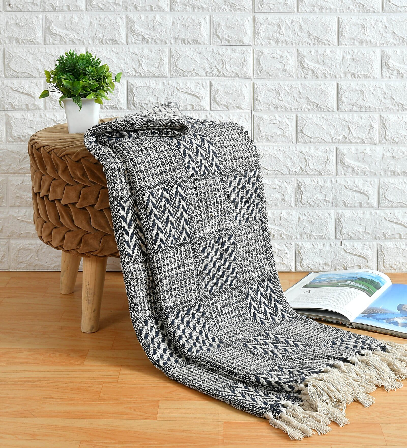 Buy Navy Blue and White Cotton 50x70 Inches Sofa Throw by Sheen Decor